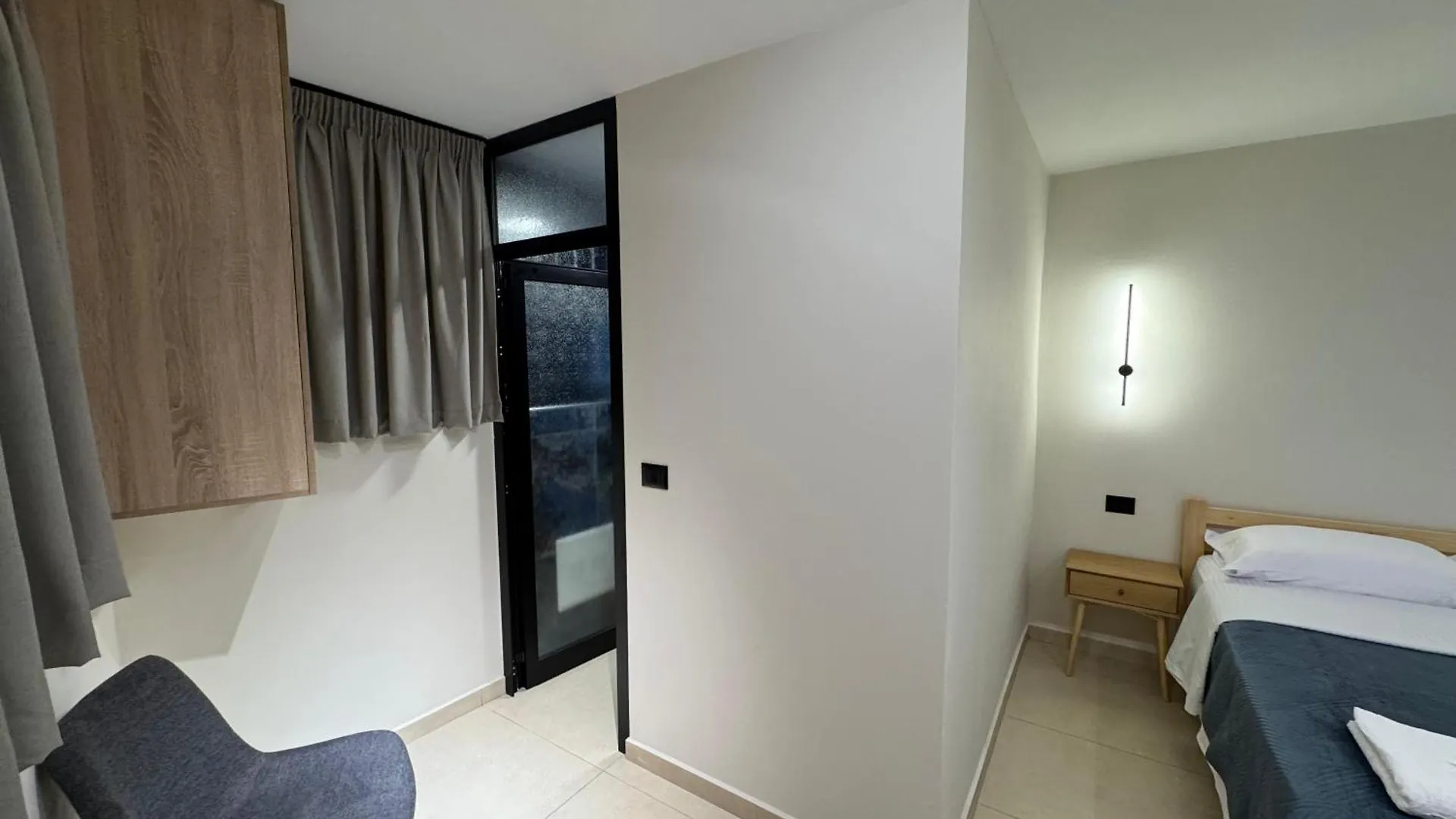 Cozy Double Room In City Center Shkodra 0*,  Albanien